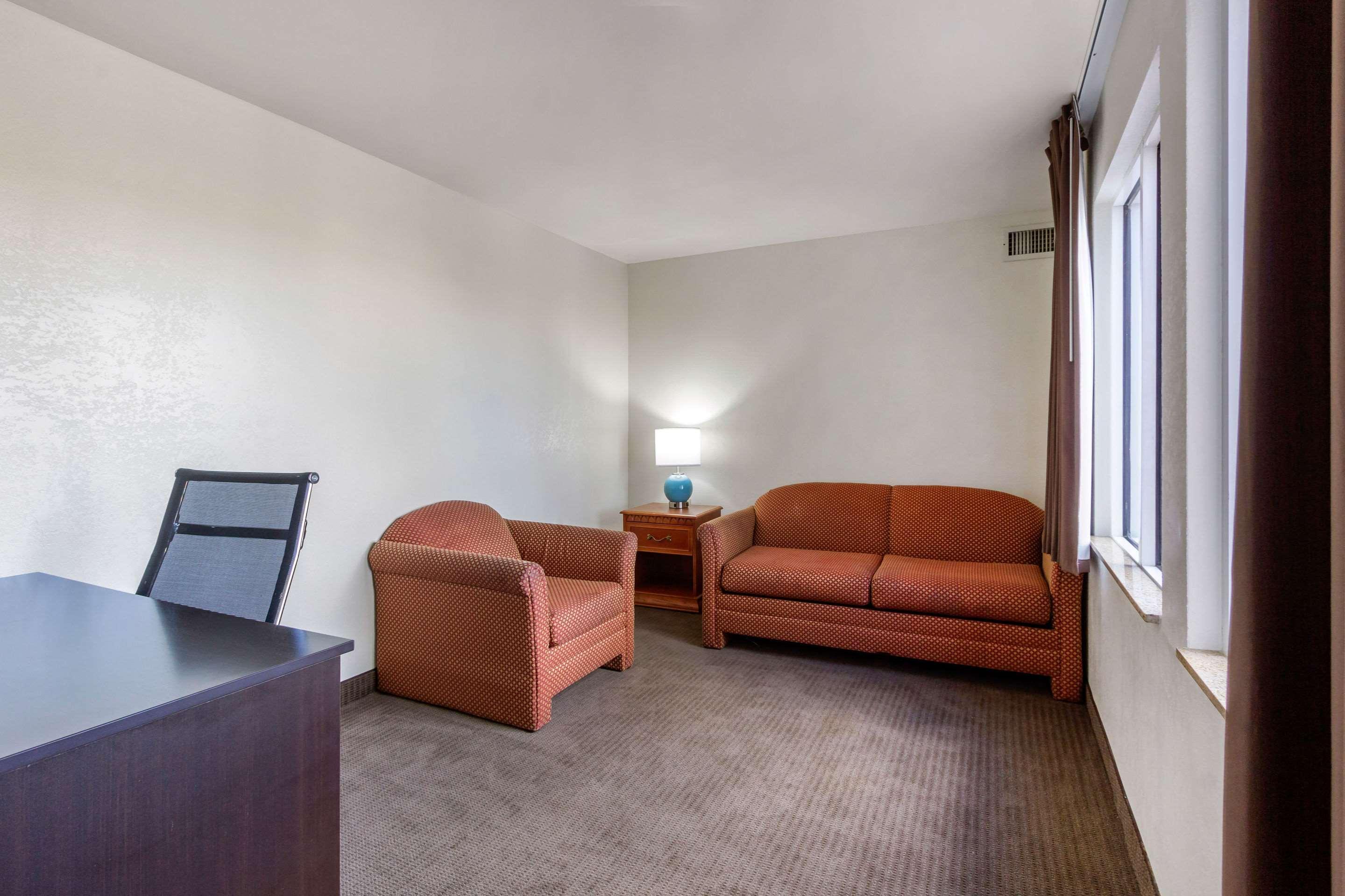 Sleep Inn Near Busch Gardens - Usf Temple Terrace Bagian luar foto