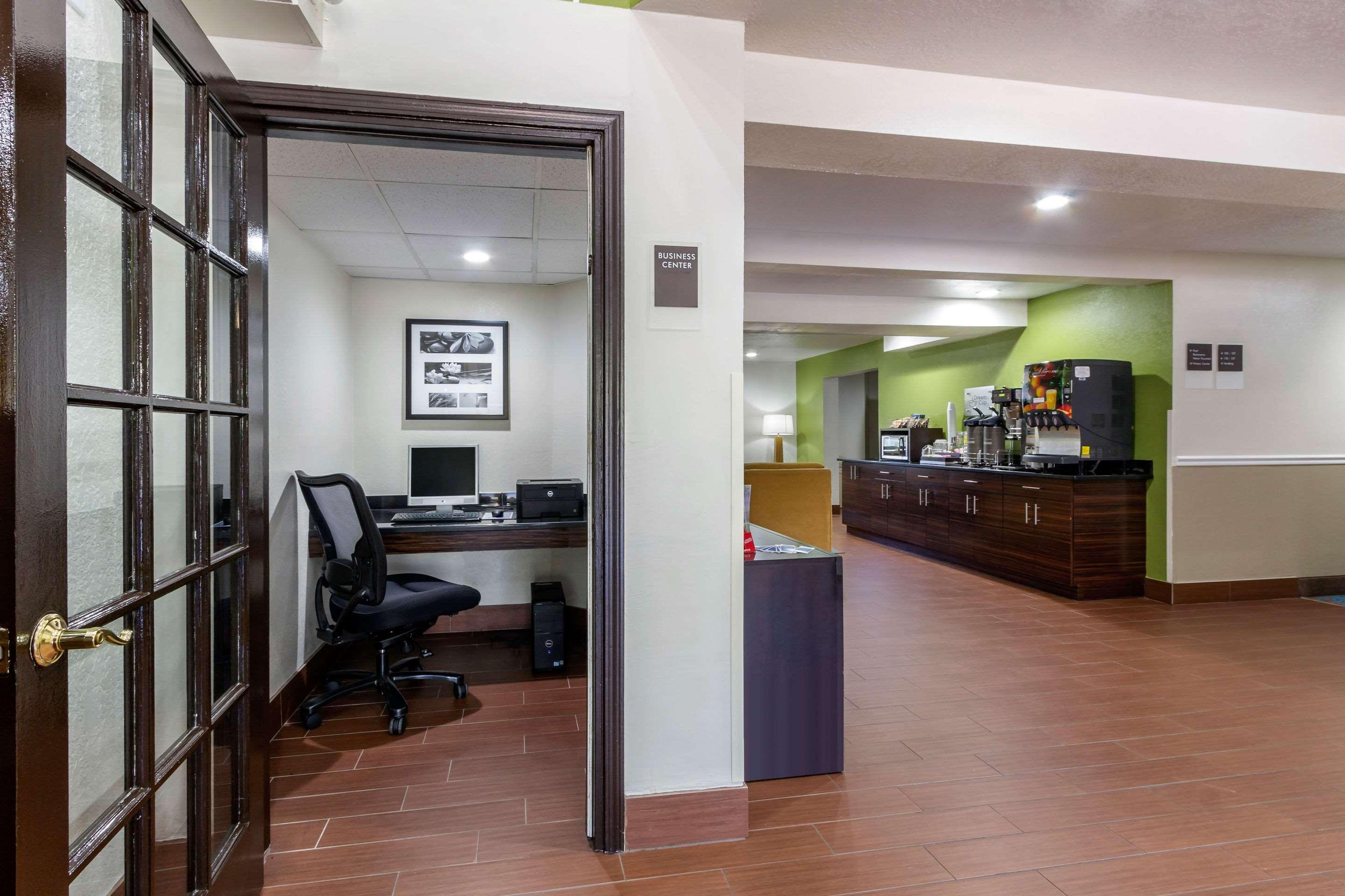 Sleep Inn Near Busch Gardens - Usf Temple Terrace Bagian luar foto