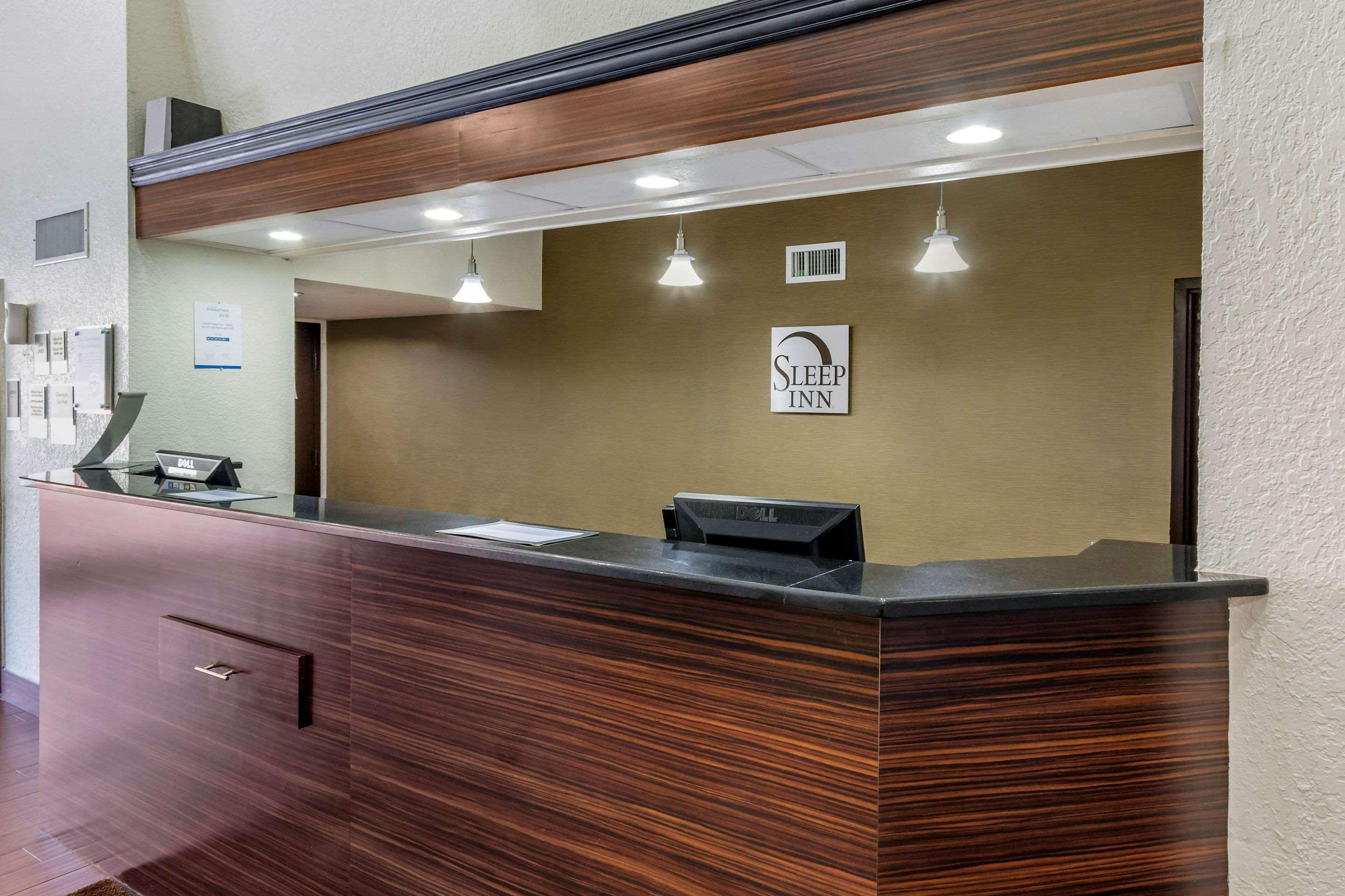 Sleep Inn Near Busch Gardens - Usf Temple Terrace Bagian luar foto