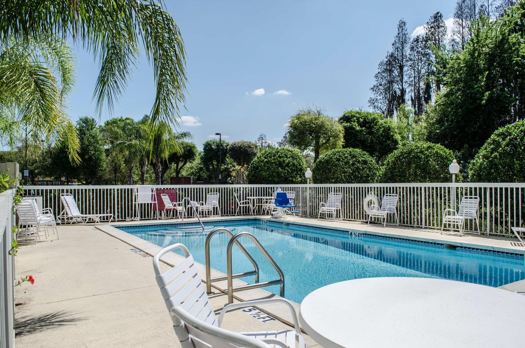 Sleep Inn Near Busch Gardens - Usf Temple Terrace Bagian luar foto