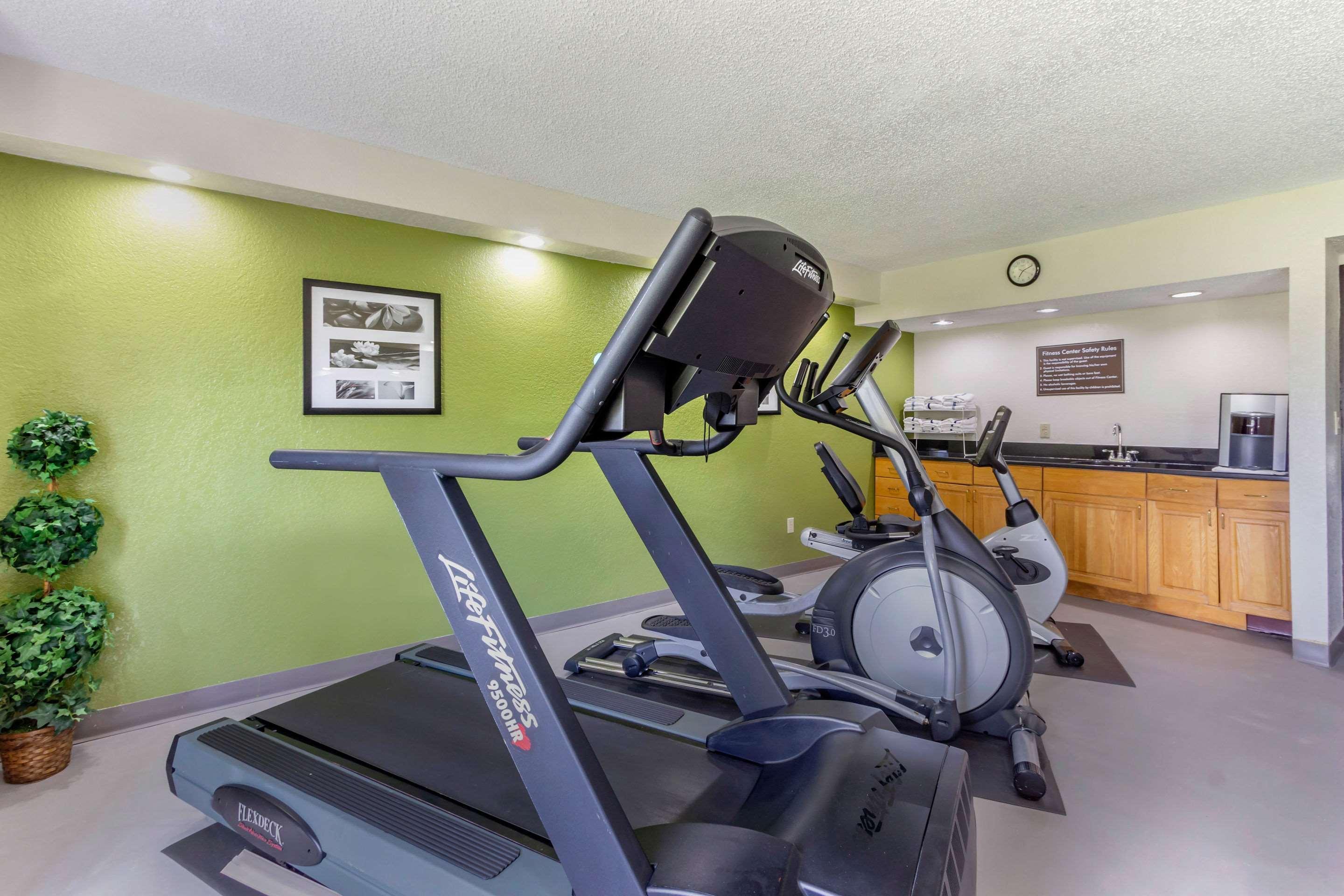 Sleep Inn Near Busch Gardens - Usf Temple Terrace Bagian luar foto